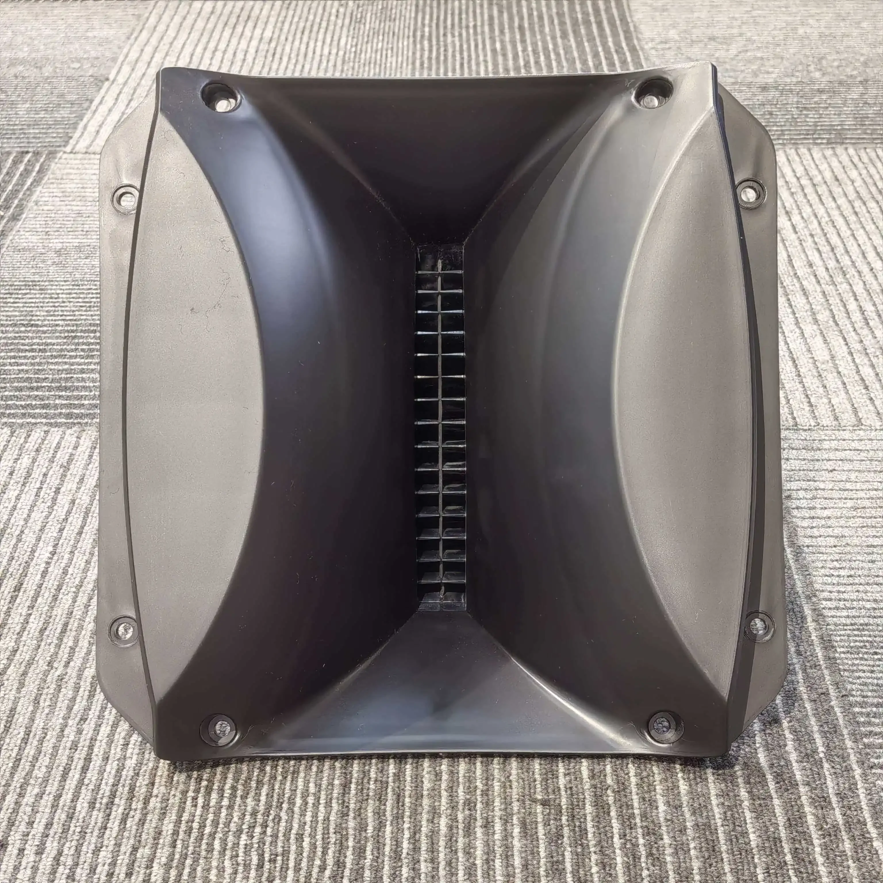 MW Audio 1,4 Zoll Hochtöner 300x300x193mm 90x60 Grad Schalldiffusor Professionell – Detail 9