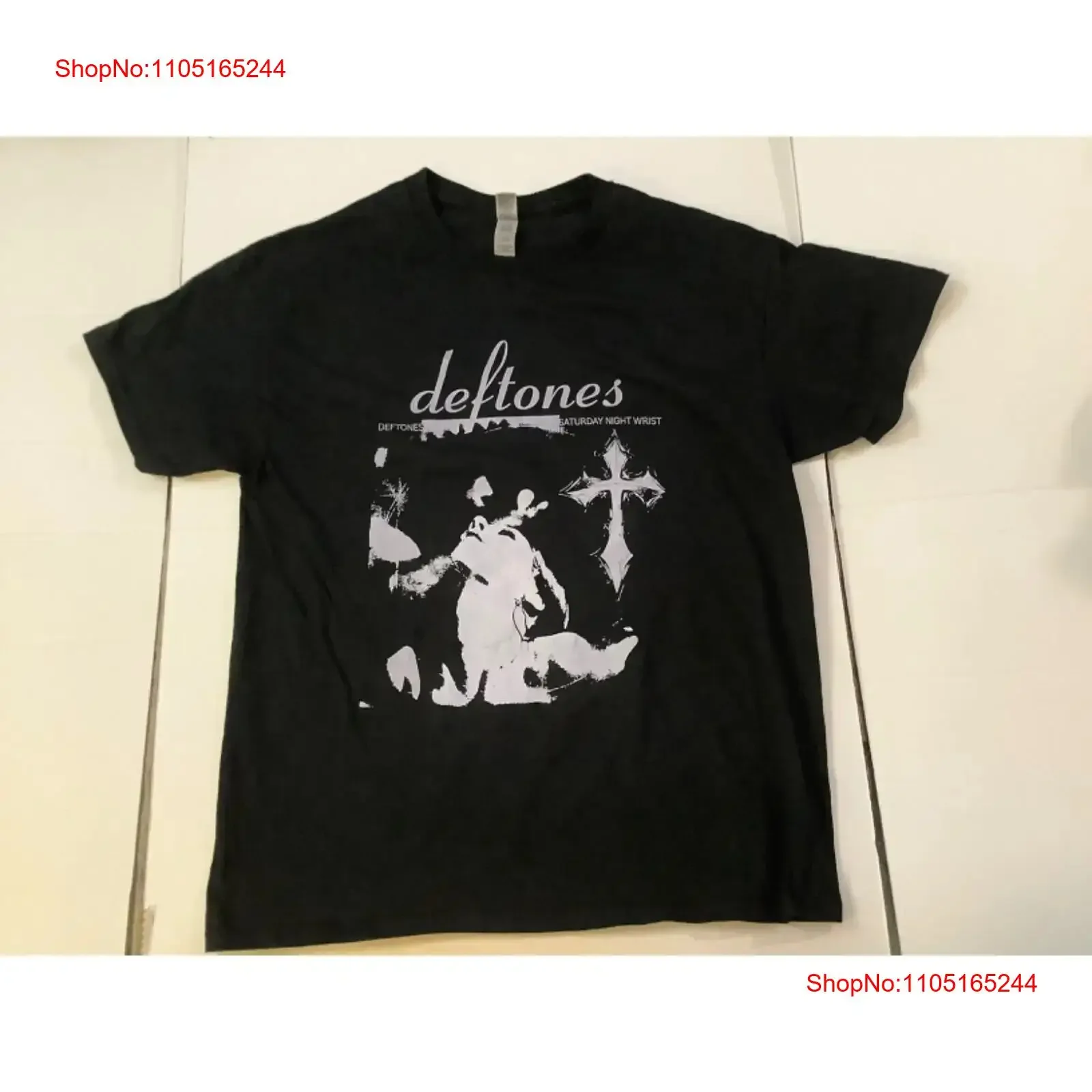 

DEFTONES Saturday Night Wrist Band Concert Tour Black T Shirt The LARGE vintage Washed fashion Slightly Casual Breathable