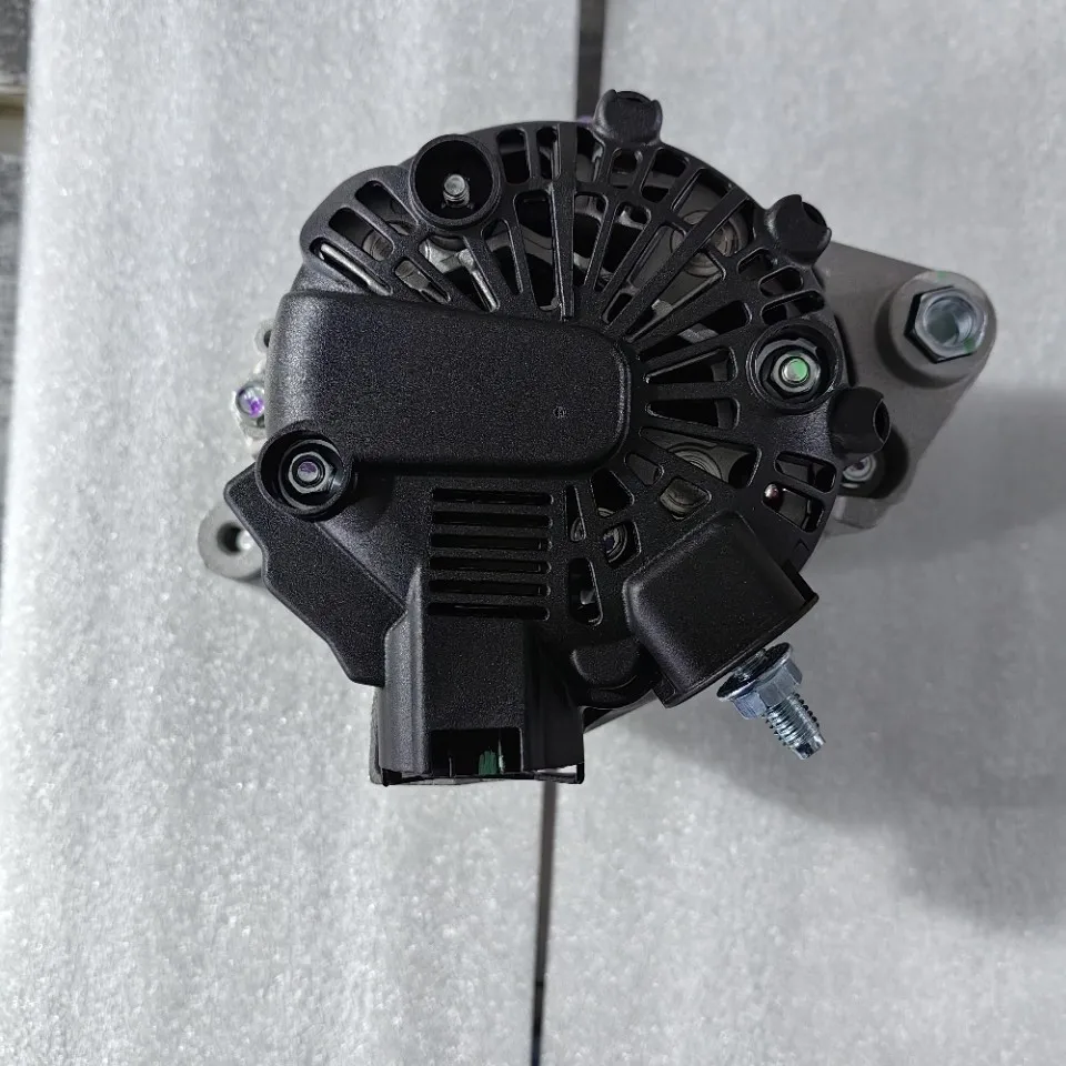 Alternator 37300-03805 3730003355 3730003800 3730003805 untuk Hyundai Kia Rui Euro III mesin G4LA 14V90A