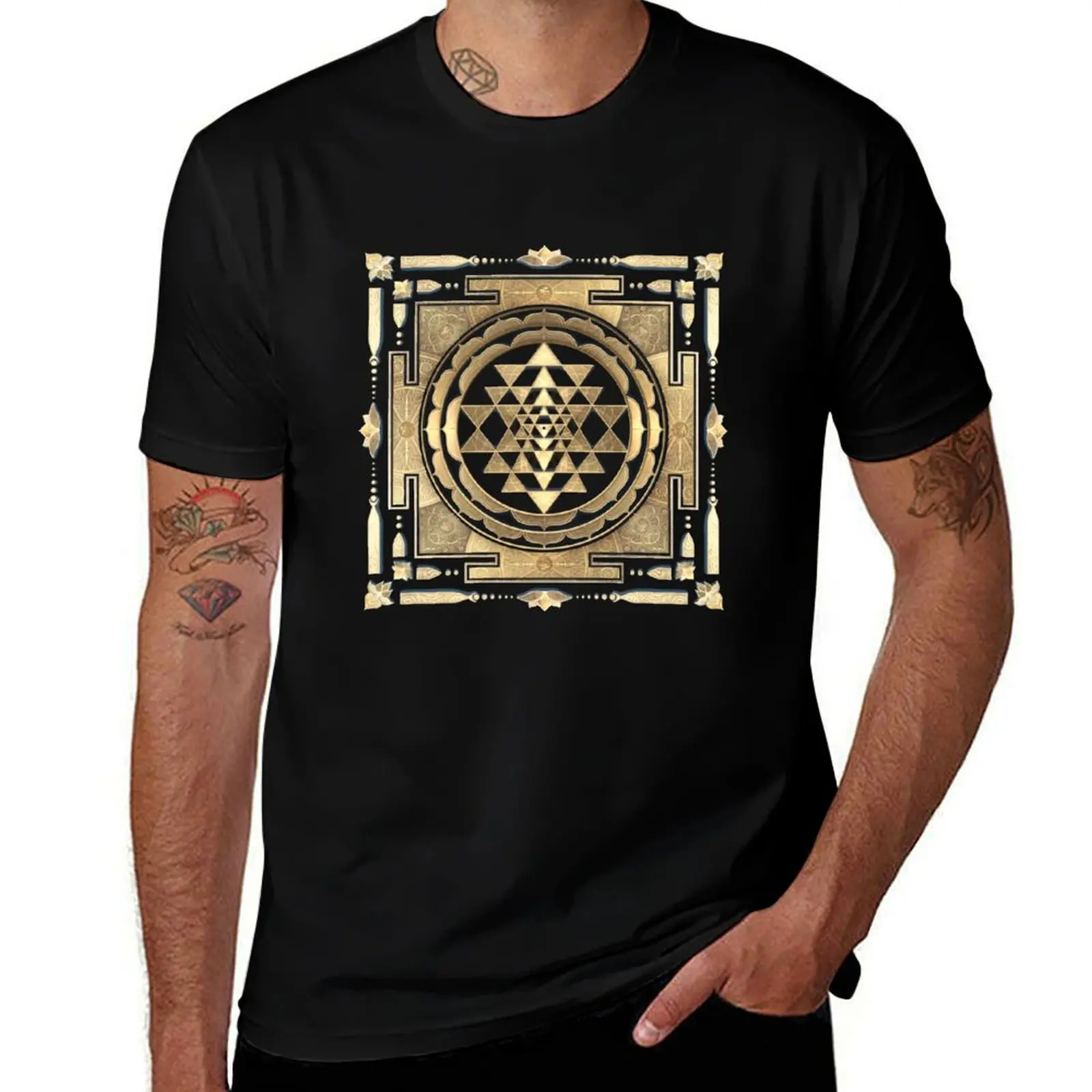 GOLDEN SRI YANTRA (deep charcoal background) T-Shirt Work Basic Short Sleeve Top T-Shirt