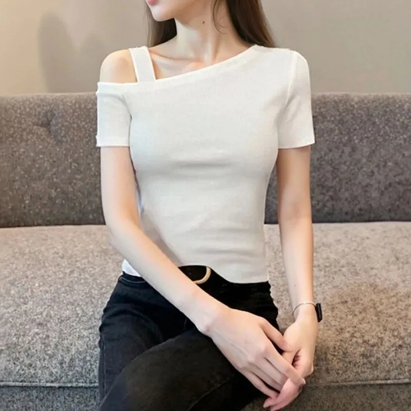 Women's Summer Slanted Shoulder T-shirt Slim Fit Sexy Off-shoulder Short Sleeve Top