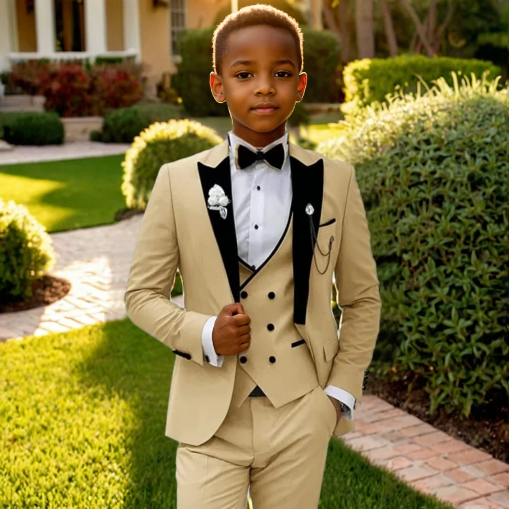 

Stylish Velvet Collar Kids Formal Suit Set 4 Pieces Catwalk Show Wear Handsome Peak Lapel Boys Suits Banquet Party Tuxedo 3-14T