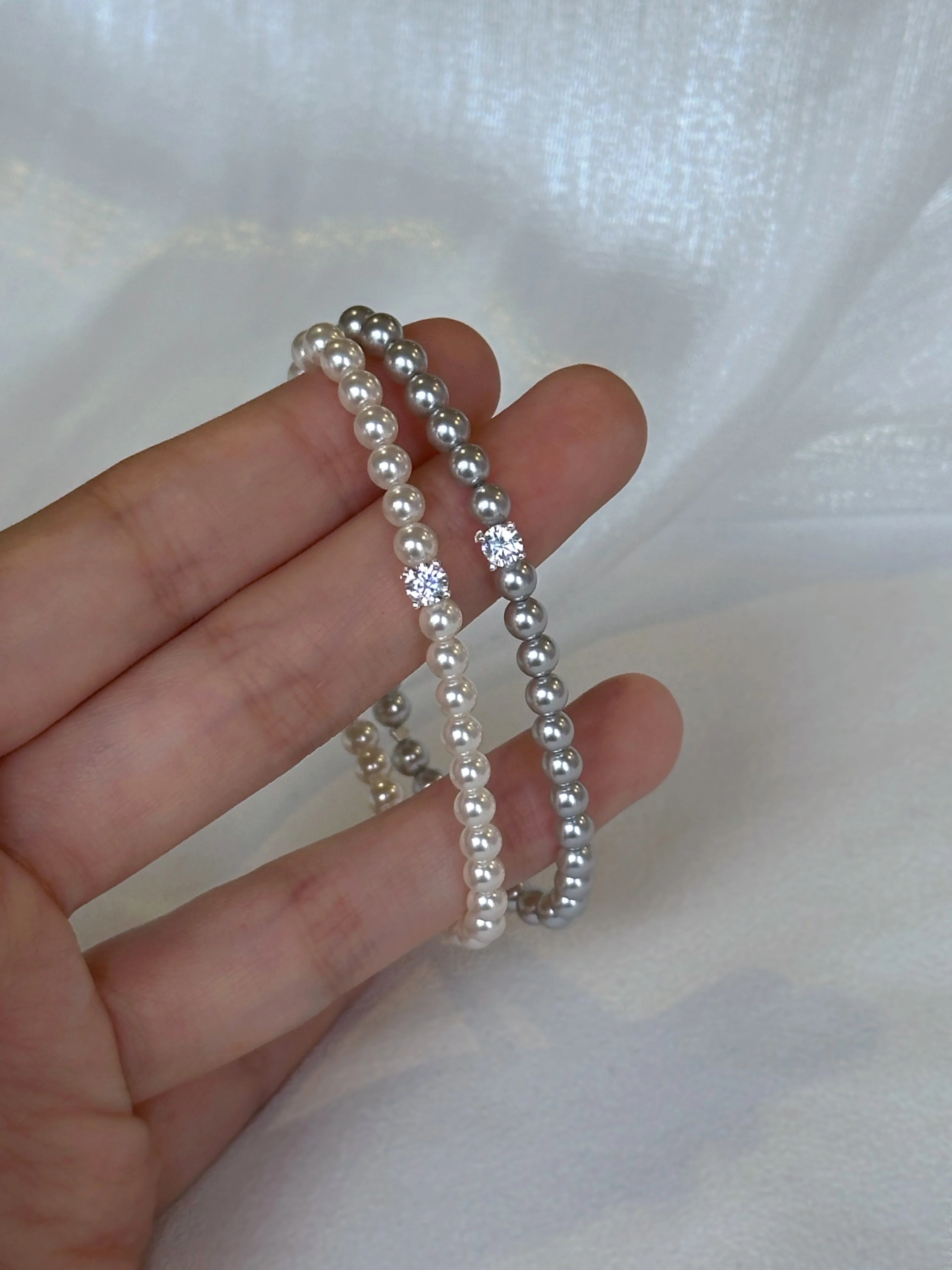 

Elegant Pearl Round Zirconia Glitter Daily Bracelet Easy Wear for Commute