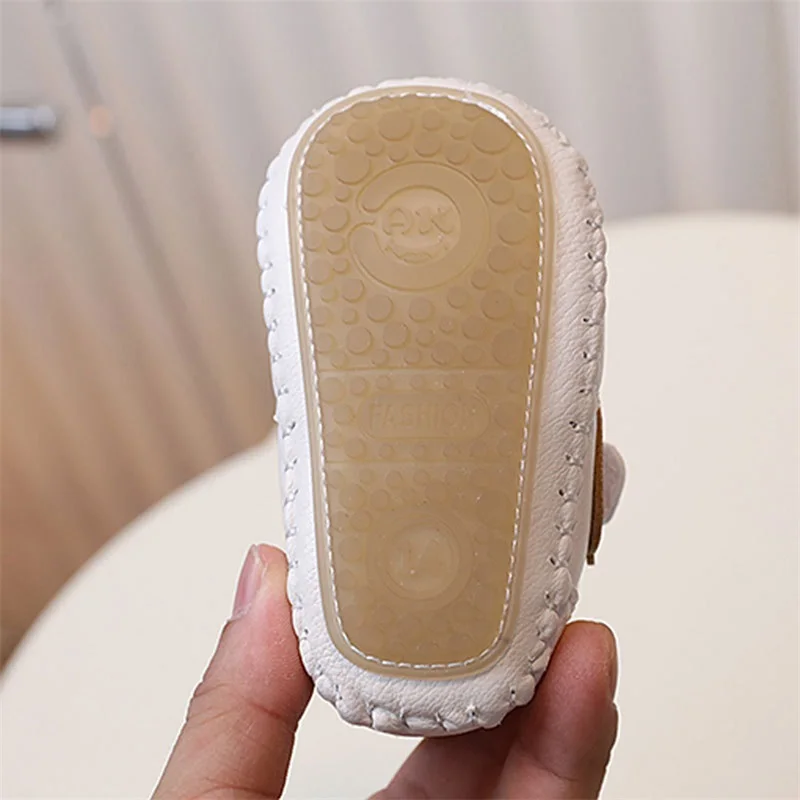 เด็กวัยหัดเดินเด็กทารกเด็กหญิงสังเคราะห์หนังแบนรองเท้าฤดูใบไม้ผลิฤดูใบไม้ร่วงการ์ตูนสัตว์รูปแบบ Anti-SLIP Soft Sole รองเท้าเด็กทารก