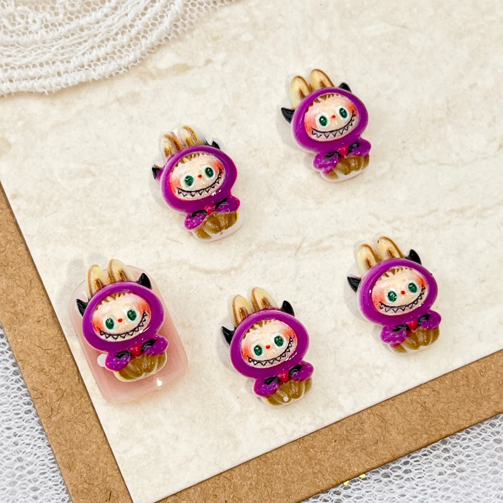 LYLE 20 Stück Niedliche Gruselige Halloween Cartoon Nagelkunst-Charms 3D buLaBU Totenkopf Kürbis Harz Flatback DIY Nageldekorationen Bling Set – Detail 7