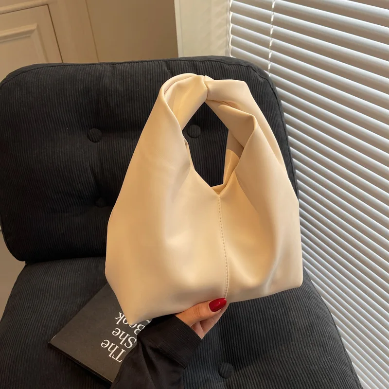 

Elegant Shoulder Bag 2025 New for Women, Luxury Soft Leather Crossbody Purse, Fashionable Casual Bag for All Occasions