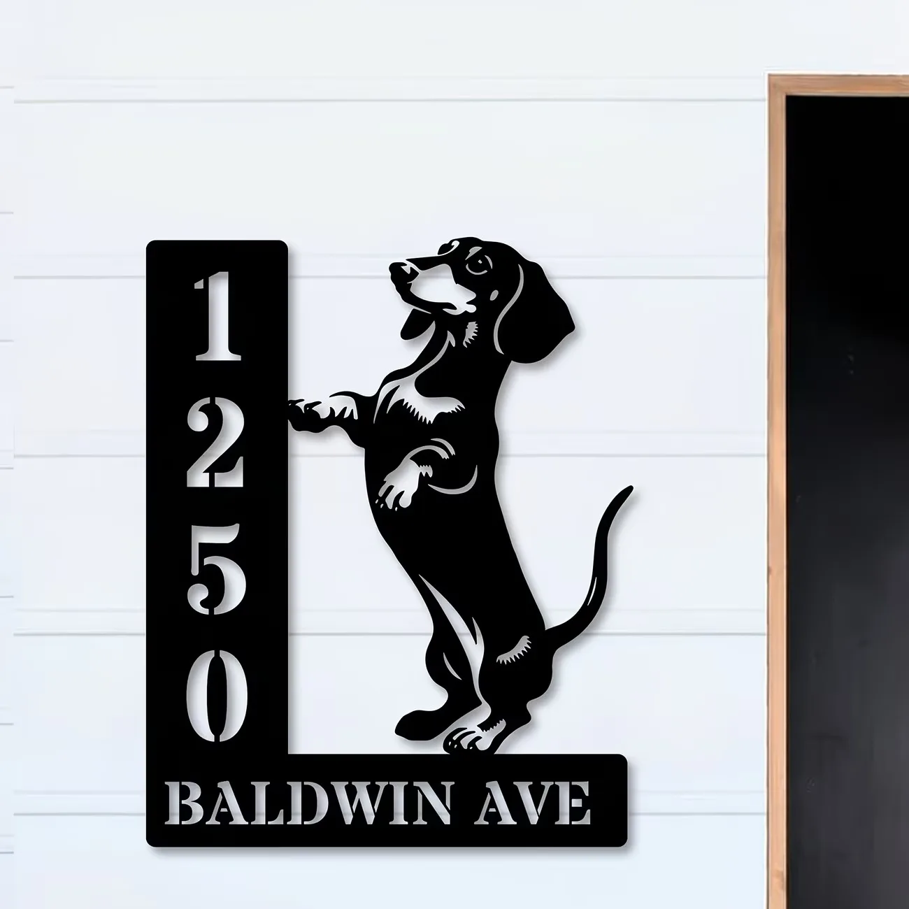 Personalized Dachshund Metal Address Plaque, Custom Name & Number, Cute Outdoor Door Marker, Durable Sign for Dachshund Lovers