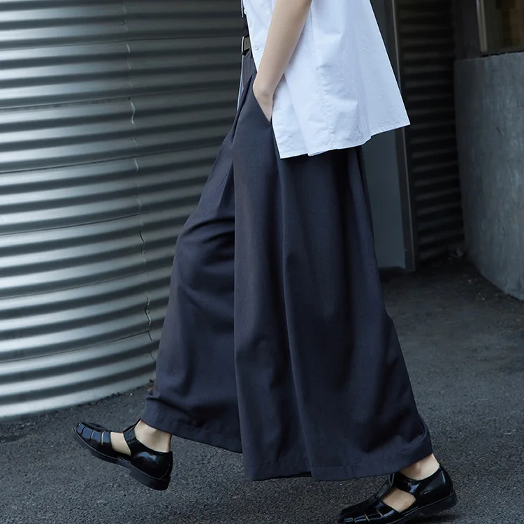 Spot gray wide leg pants for women in summer, thin, high waisted, hanging, loose casual  skirt  cropped pants, trendy