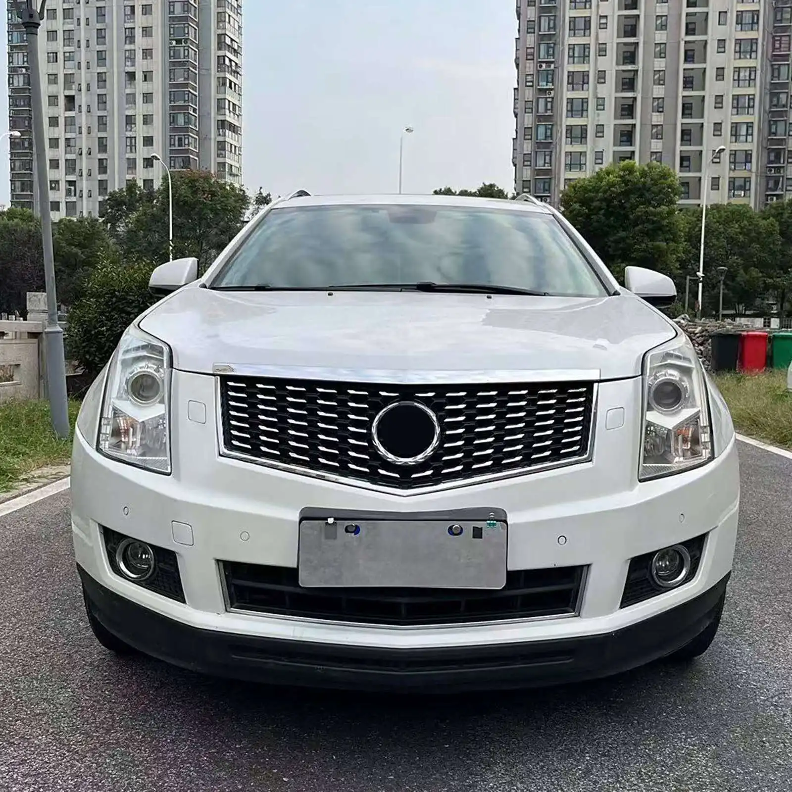 

Front Bumper Upper Grille Mesh Car Accessories For Cadillac SRX 2010-2016