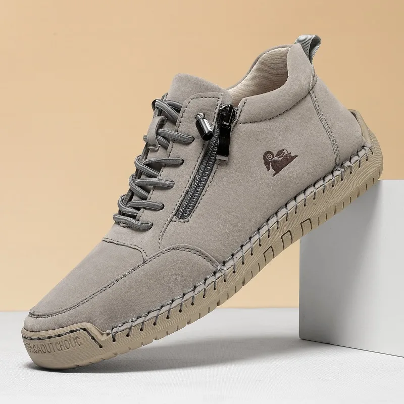 أحذية نسائية كاجوال مصنوعة يدويًا من الجلد للاستخدام الخارجي أحذية رياضية بيضاء ناعمة كلاسيكية بمفاصل الكاحل ومضادة للانزلاق مع أحذية الجري