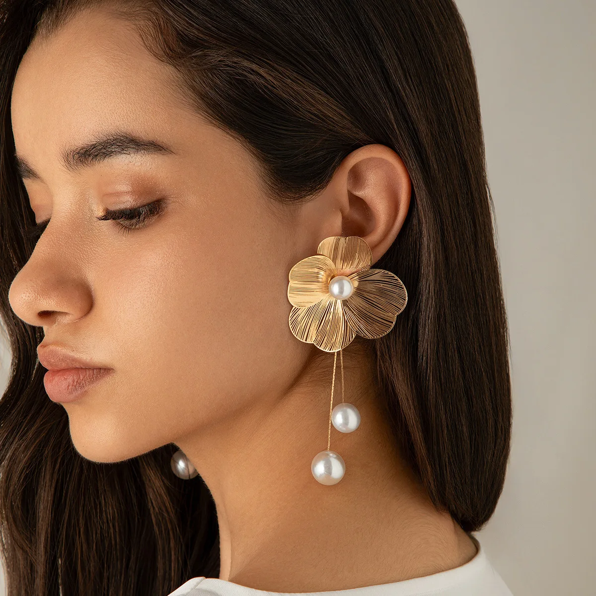 925 Silver Needle Korean Big Metal Flowers Earrings For Women Wedding Jewelry 2026 Trending Long Fashion Pearl Tassel Earrings