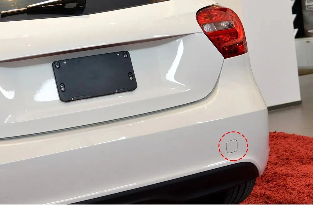 Anhänger Auto Heckstoßstange Abschlepphaken Abdeckkappe Zubehör für Mercedes W176 Benz A-Klasse 2013–2018 A180 A200 A220 A250 1768850222 – Detail 2