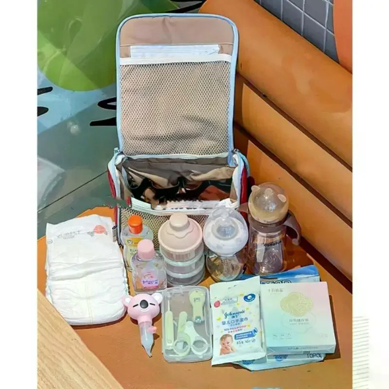 Portable Insulated Lunch Tote Bag Cute Cartoon Dog Print Large Capacity Water Resistant for Short Travel