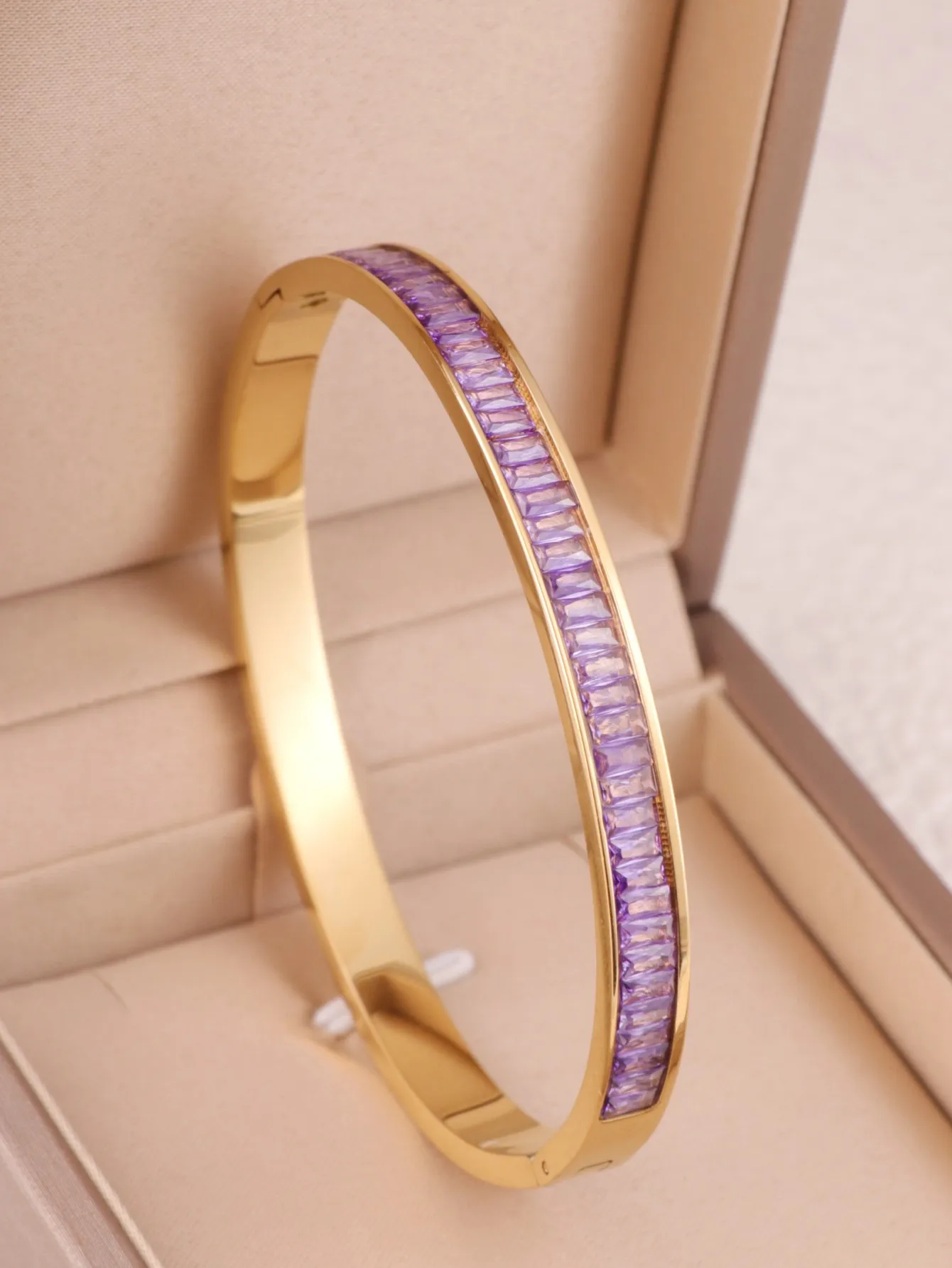 Fashion square drill color drill stainless steel women\'s bracelet French light luxury bracelet