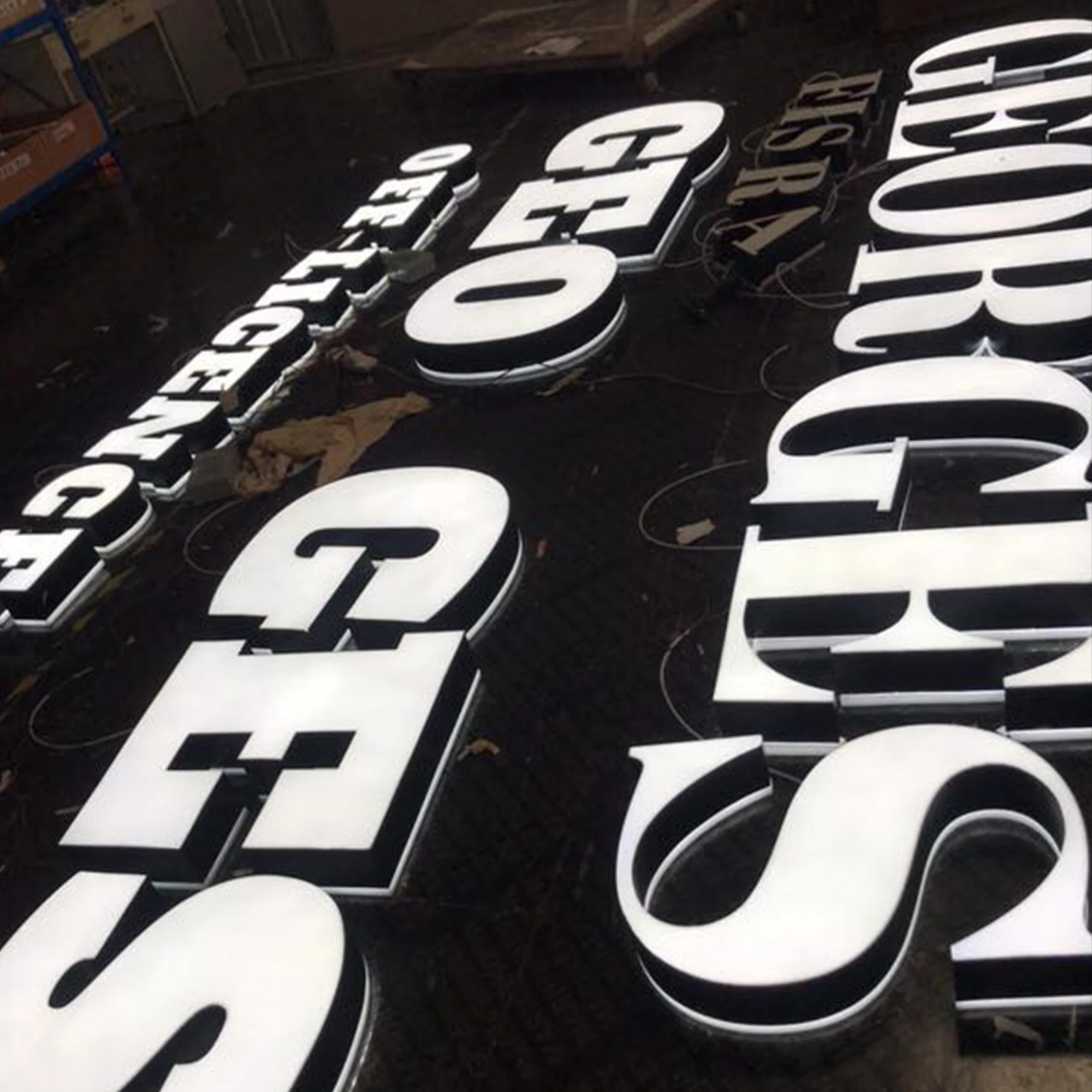 Custom Logo Sign Outdoor 3d Letter Led Front and Back Lit Channel Letters Convenience Store Sign