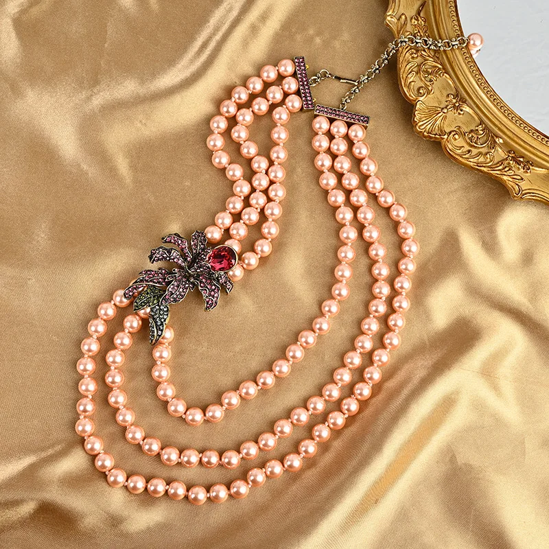 

Vintage Full Diamond Flower Pearl Necklace Niche European and American Exaggerated Light Luxury Accessories Necklace for Women