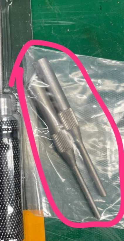 

Запасная часть RC, электрическое контактное кольцо и две отвертки с шестигранной гайкой для экскаватора JDM 920