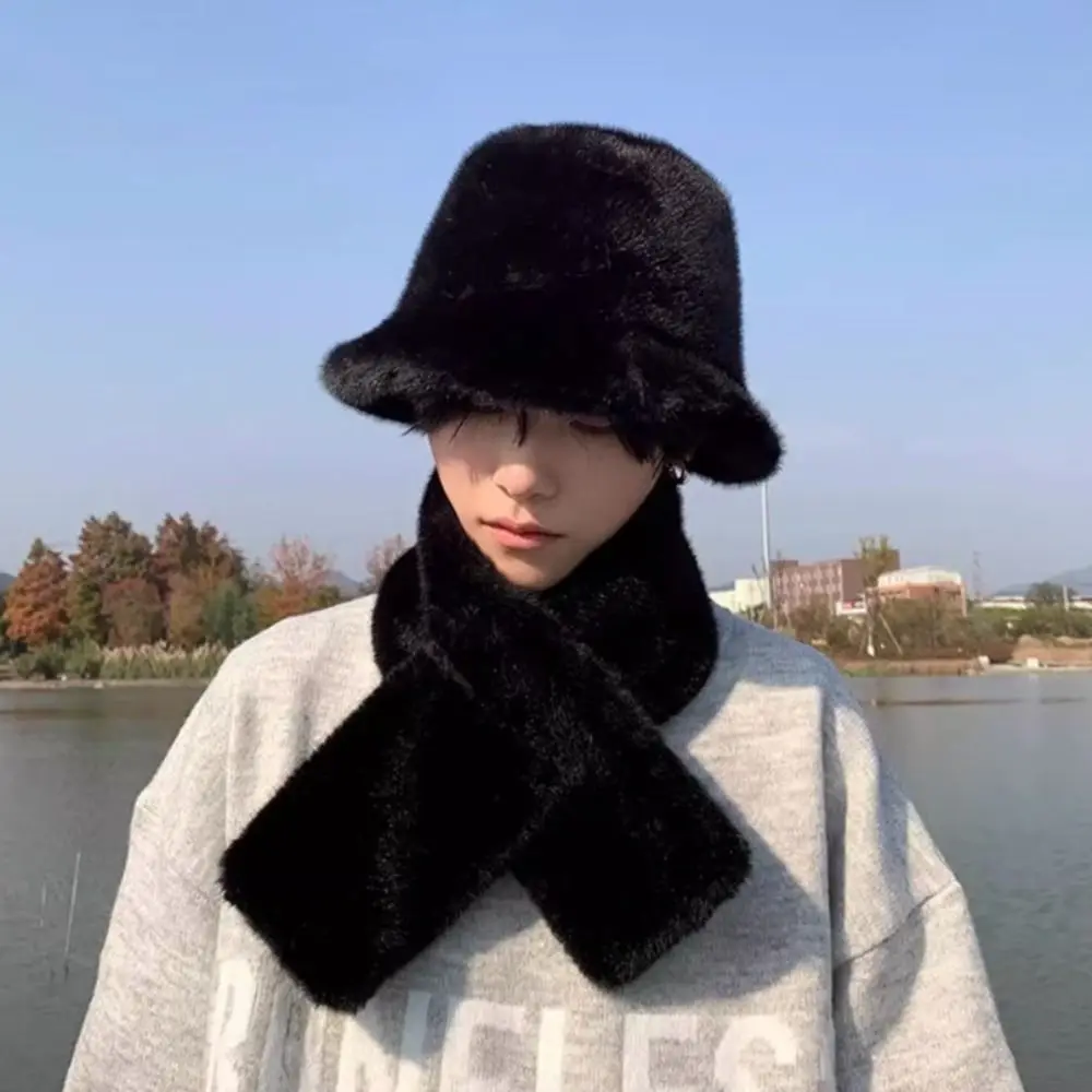 Moda inverno autunno cappelli a secchiello in pelliccia sintetica antivento addensare cappello da uomo sciarpa all'aperto soffice sciarpa calda maschile