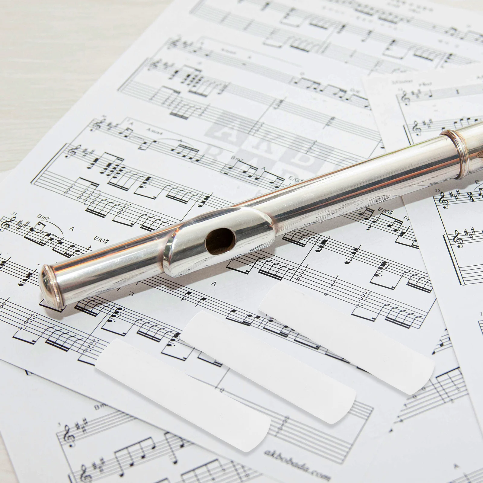 

3Pcs Resin Clarinet Reeds Smooth Tip Fine Craftsmanship No Burrs Crack Resistant Easy Install Clarinet Parts for Musicians