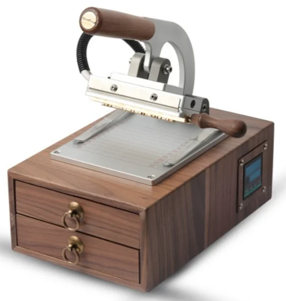 

Leather bronzing machine Brass version movable type copper mold logo trademark hot stamping hot stamping PU handmade