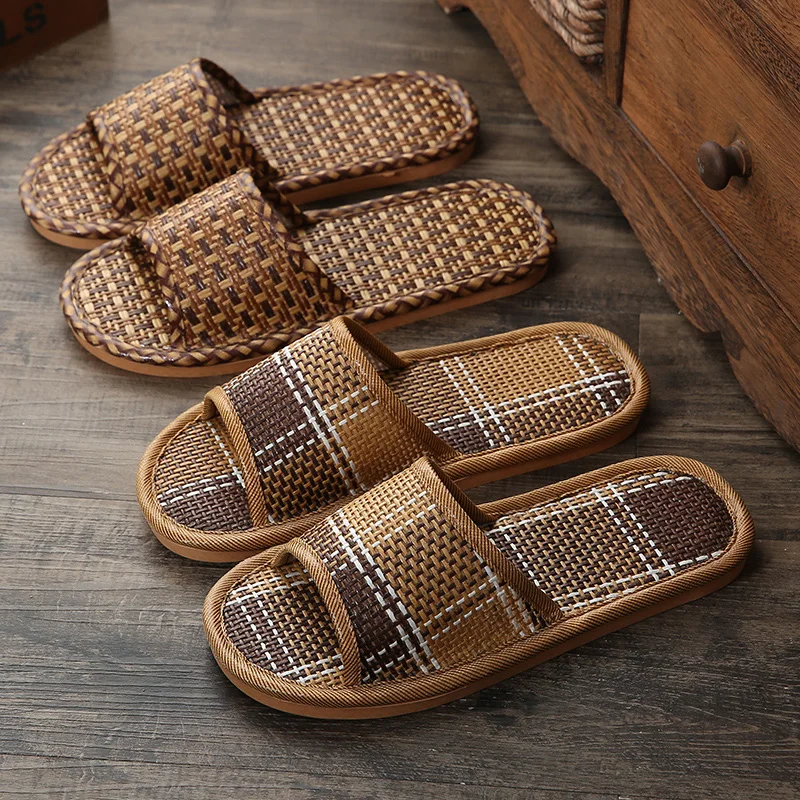 

Home Use Summer Indoor Slippers Soft Bottom Anti-Slip Bamboo Woven Grass Men Women Casual Slippers Comfortable Slip-On Sandals