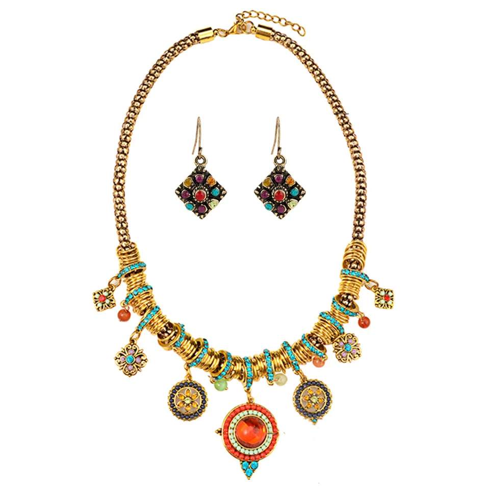 Foreign trade ethnic wind bohemian gem fringed petals diamo-nd necklace earrings women wholesale necklace