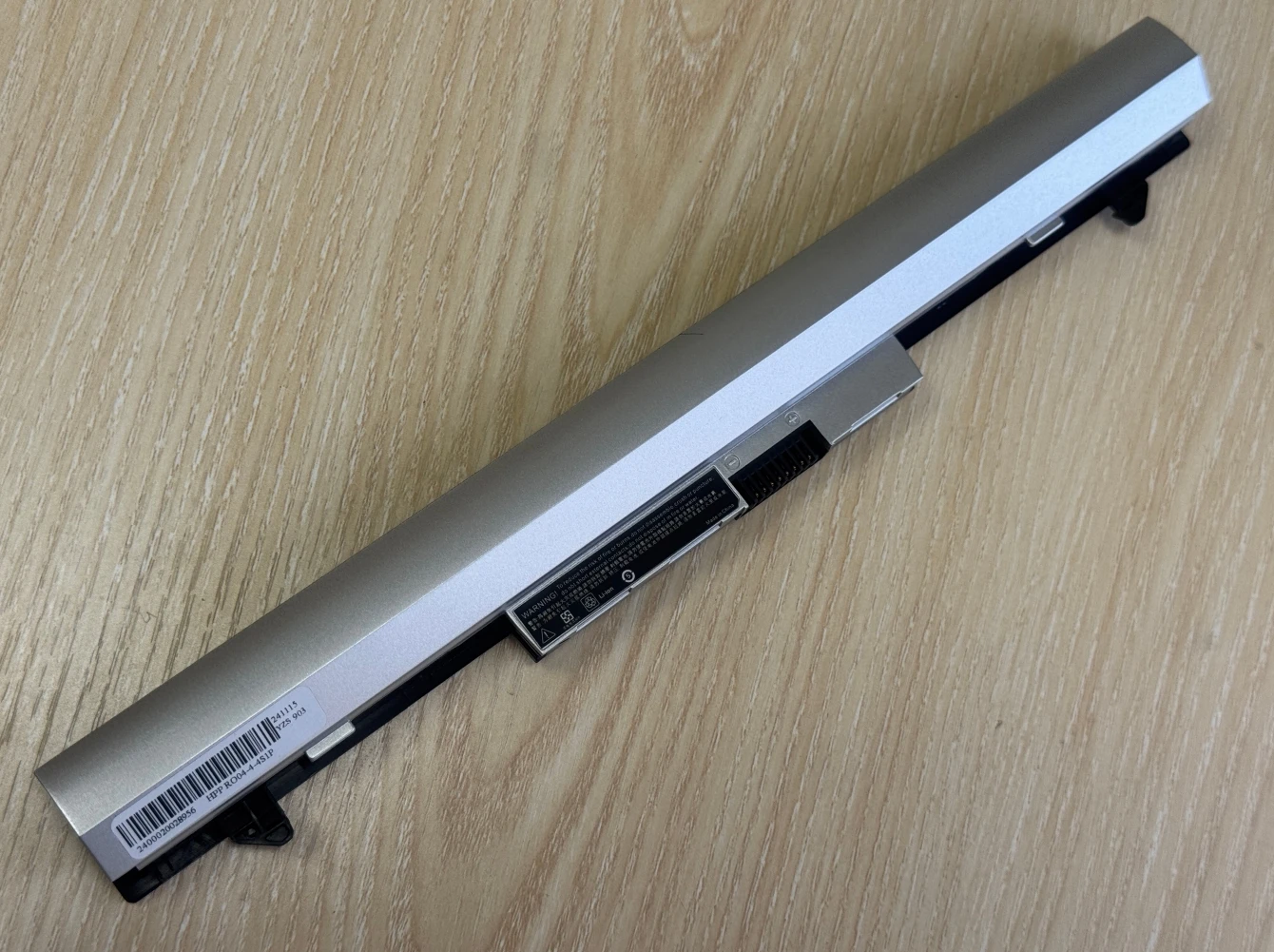 New Laptop Battery RO04 RO06XL RO06XL 805292-001 for HP ProBook 430 G3 HP ProBook 440 G3 Series HSTNN-PB6P HSTNN-LB7A