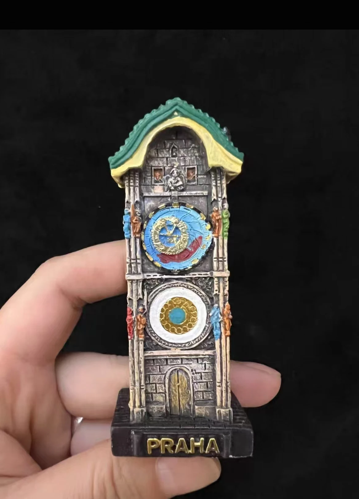 Resin figure mental psychological sand table game box court therapy building praha orloj