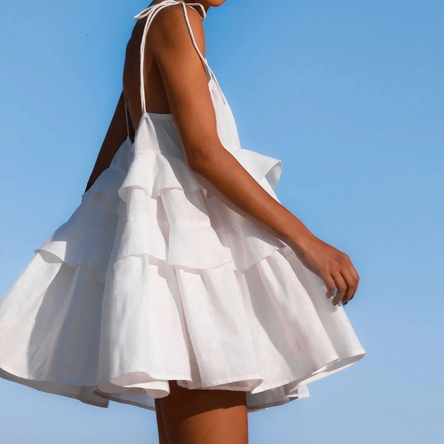 فستان Zeyla النسائي ذو الكشكشة المتدرج متعدد الطبقات مفتوح الظهر فستان قصير أنيق للنساء على الشاطئ ملابس غير رسمية للحفلات اليومية