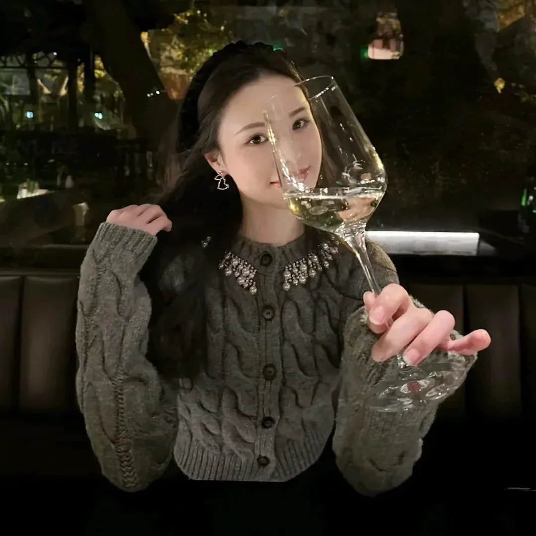 Francese elegante socialite girocollo diamante perla manica lunga monopetto maglione lavorato a maglia cardigan corto top donna autunno