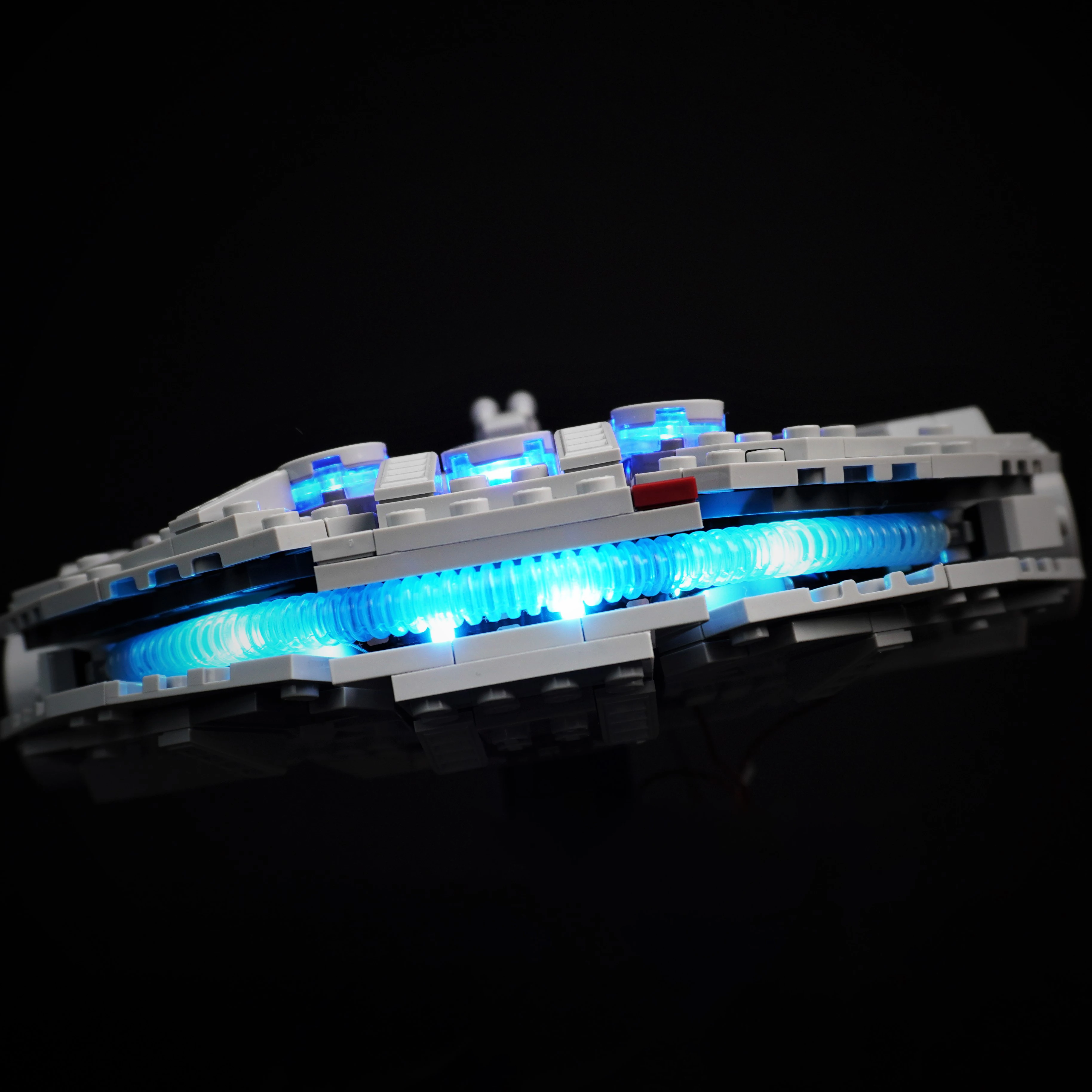 DIY LED Light Kit Mini Spaceship Building LED Kit Remote Light Set for 75375 Sci-Fi Model (Lights Only)