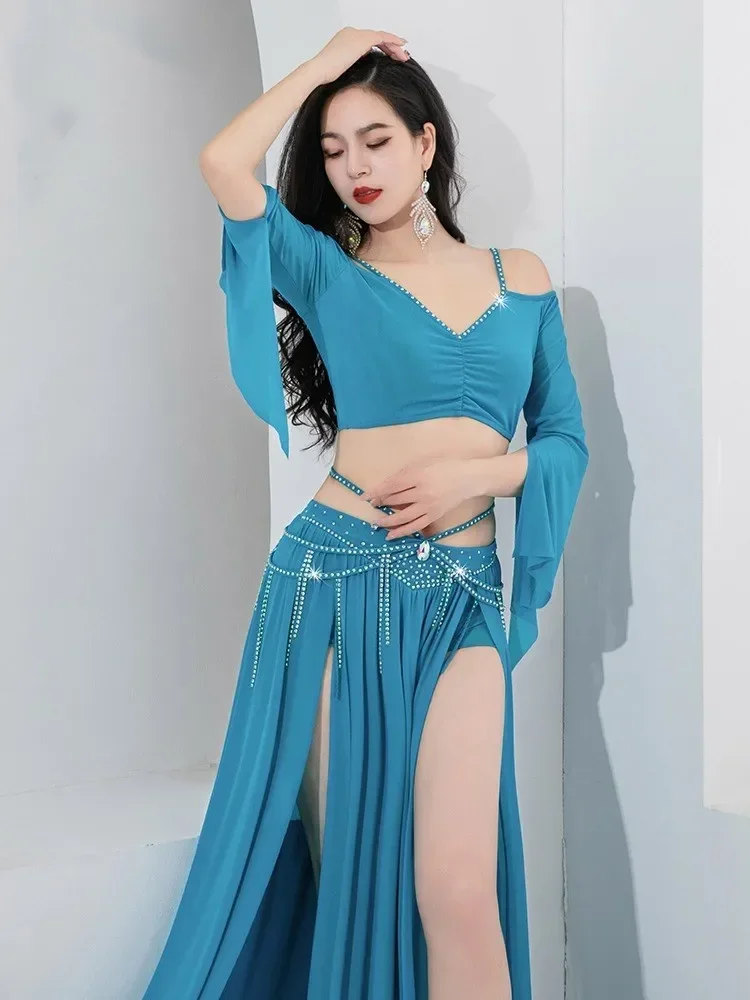 Licht luxe oosterse danskostuum 2-delige franje kwastje rok sexy zijsplit danser wedstrijdkleding lange mouw elegant