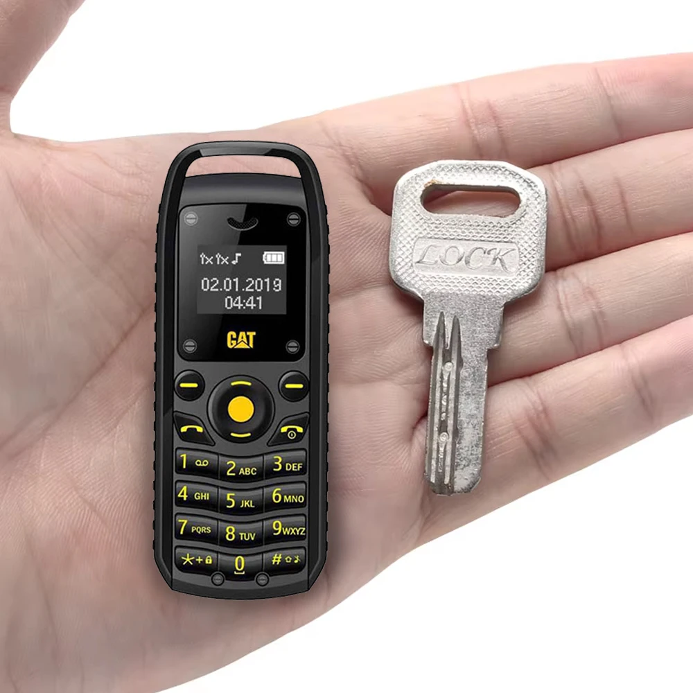 UNIWA BM200 0.66 "Siêu Mini Điện Thoại MT6261D GSM 4 Băng Tần Bỏ Túi Điện Thoại Di Động Với Nút Bàn Phím Dual SIM Dual Standby dành Cho Người Cao Tuổi