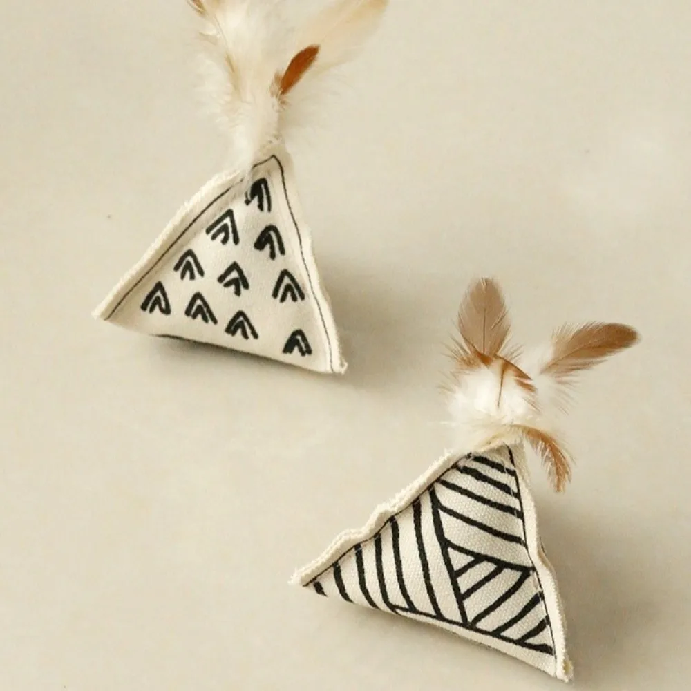 New Canvas Triangular Cat with Bells Feathers Soft Surface Cat Teaser Inner Catnip Pet Self-Play Home Play