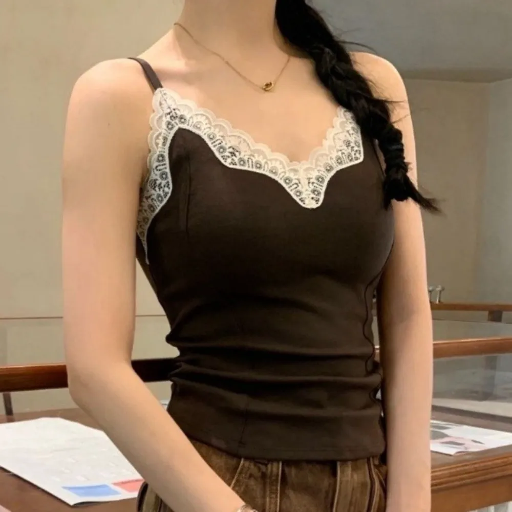 

Fashion Lace Slim Lace Crop Top Sweet Bottoming Shirt Lace Camisole with Pads Spicy Girls Style V Neck Girl's Vest Top Lady