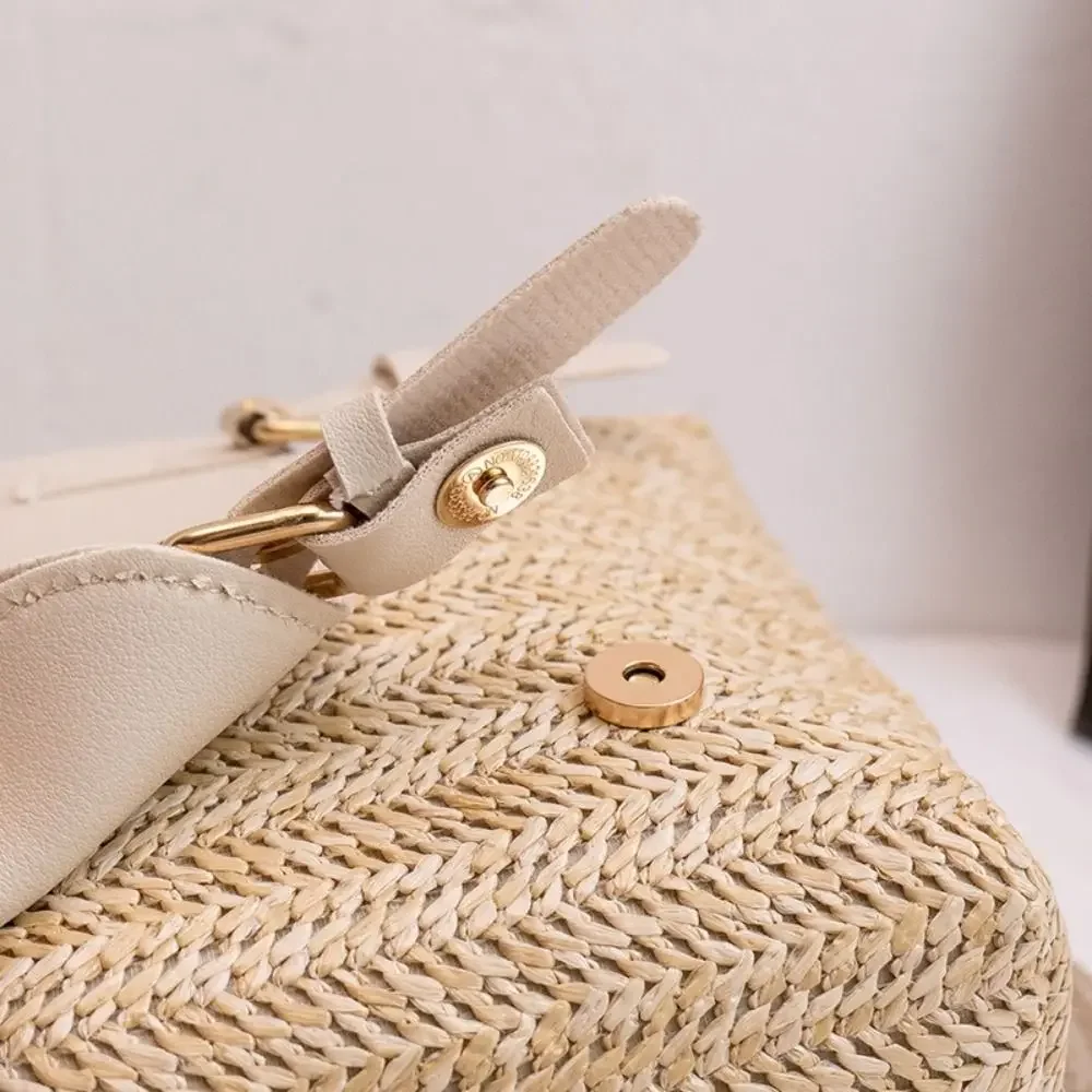 Fashion PU Leather Straw Backpack Vintage Style Retro Design Shoulder Bag Elegant Look Luxury Woven Backpack Beach Use