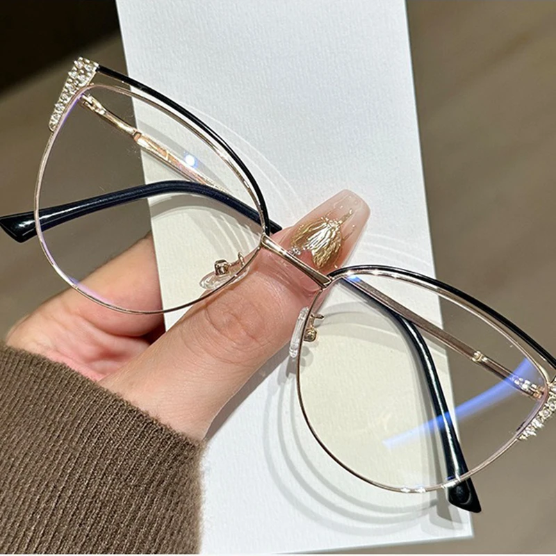 Rhinestone Studded Anti-blue Light Glasses Transparent Metal Frame Square Frame Myopia Glasses Anti Radiation Eye Protective