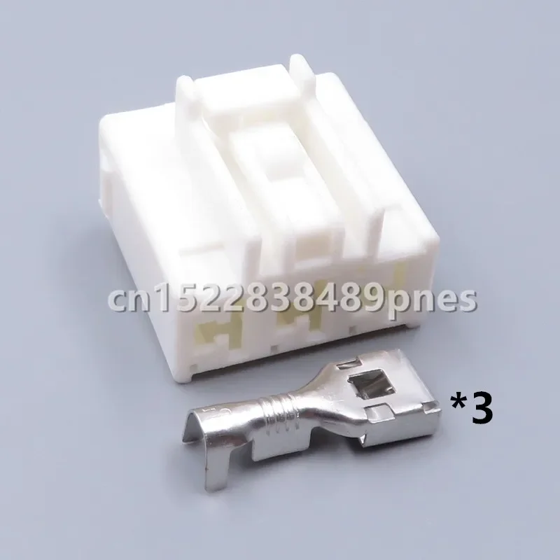 

Трехполюсный автомобильный сильноточный разъем 6520-1466 90980-11880, автомобильные аксессуары, кабельный штекер