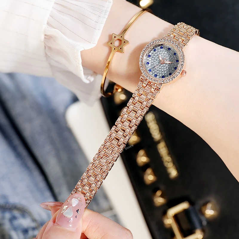 Relógio de quartzo feminino senhora iced out relógios de ouro relógio de luxo relógio de quartzo para mulher relógios dobráveis fivela reloj mujer