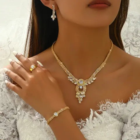 Bridal Fashion Angel Wings Water Drop Design Necklace Earrings Bracelet Ring Set Light Luxury Style Jewelry