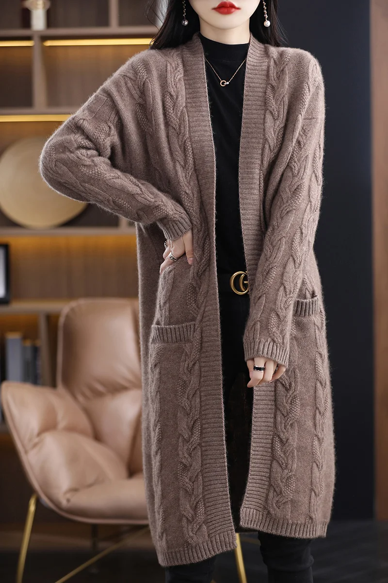 

2025 New Woman Winter Jacket 100% Wool Sweater Coat Popular Femmes Light Knitwear Clothes Luxury Long Style Cardigan Outerwears