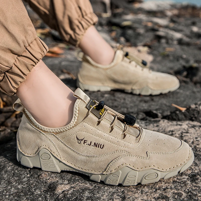 

New Outdoor Men Shoes Men's Flat Casual Shoes Handmade PU Leather Comfortable Loafers Breathable Men Moccasins Men's Sneakers