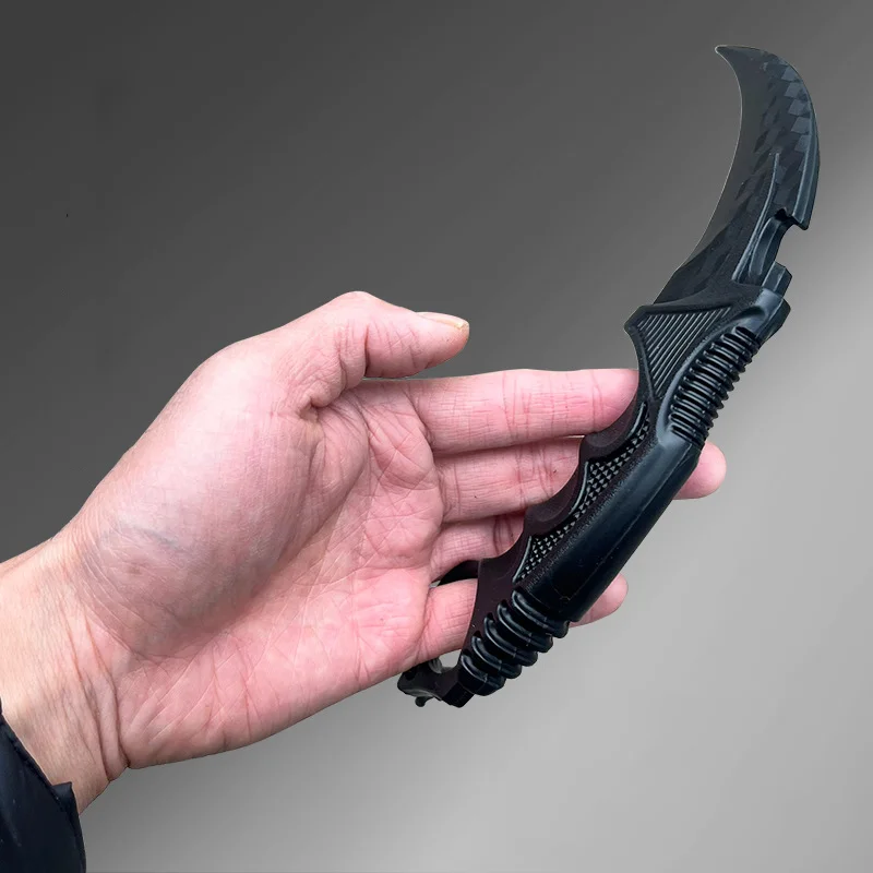 23cm Claw Knives Game Toy Sword Model Toy Prop Solid Eagle Claw Knife Safe Unedged Melee Sword Outdoor Weapon Gifts for Friends