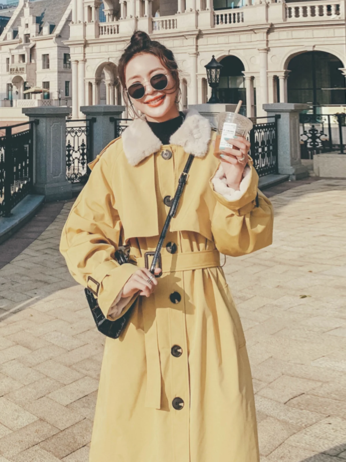 

Women's Parka Style Cotton Jacket Thickened Fleece Lined Mid-Length Winter Coat Korean Style Straight Cut Button Detail