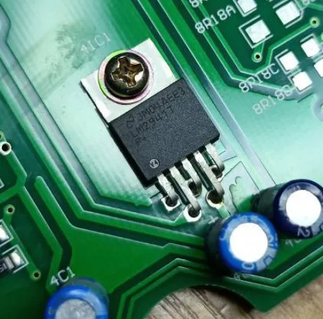 Freies verschiffen LM2941T LM2941CT LM2941 TO220-5 10PCS