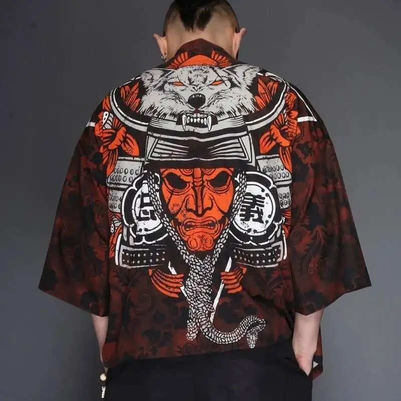 New Fashion Man Abbigliamento giapponese Yukata Costume da samurai maschile Haori Obi Beach Kimono da uomo Cardigan Giacca streetwear
