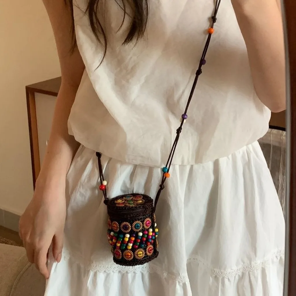 Coconut Crossbody Bag Boho Coin Purse Handmade Woven Crossbody Bag Natural Boho Mini Bag For Beach Trips Daily Shopping Women