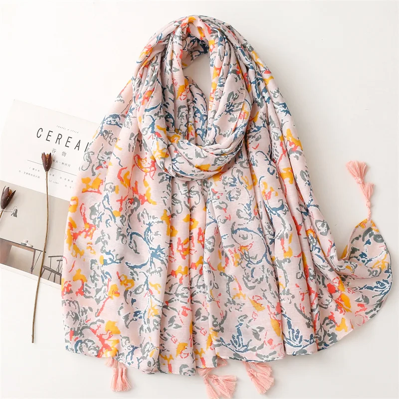 

2023 Newest Women Floral Pattern Scarf Cotton Voile Scarf Shawls