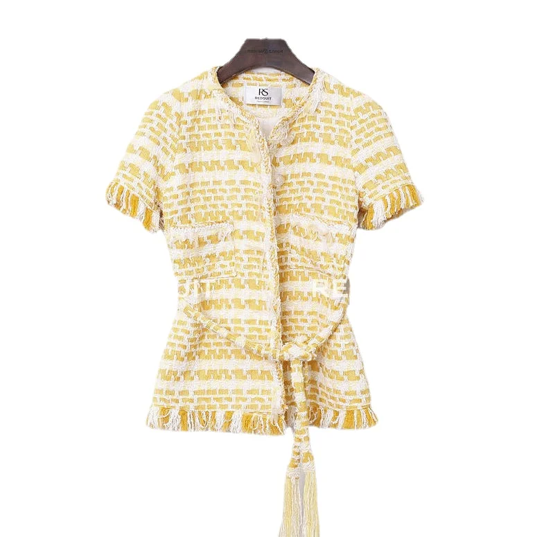

2022 summer latest ladies Xiaoxiang style short-sleeved jacket temperament goddess fan yellow and white high-end top women