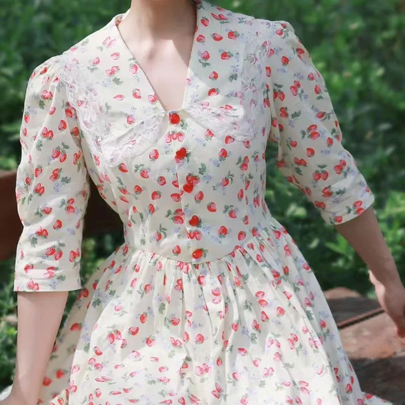 AnXin SH vintage princesa beige algodón fresa flor encaje cuello en v media manga botón rojo cremallera vestido de noche personalizado